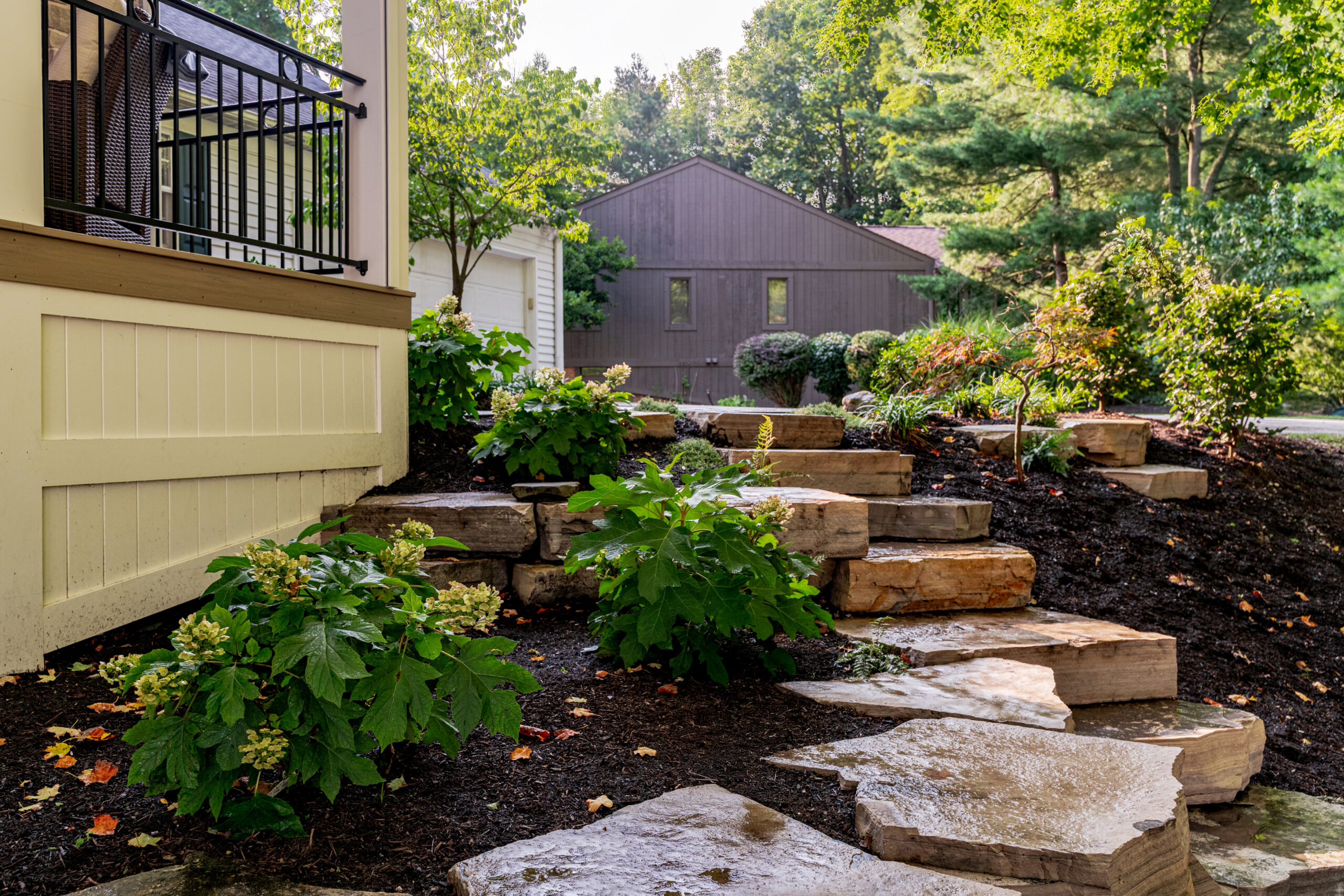 Native Lakeside Bluestone 33 scaled